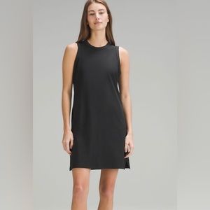 Lululemon black dress. (Classic fit cotton blend dress) size 8 NWT